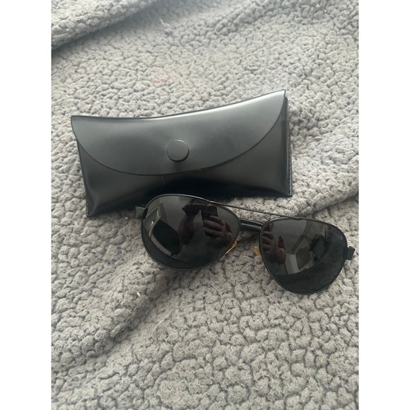 Police sunglasses with case‎ - Picture 1 of 3